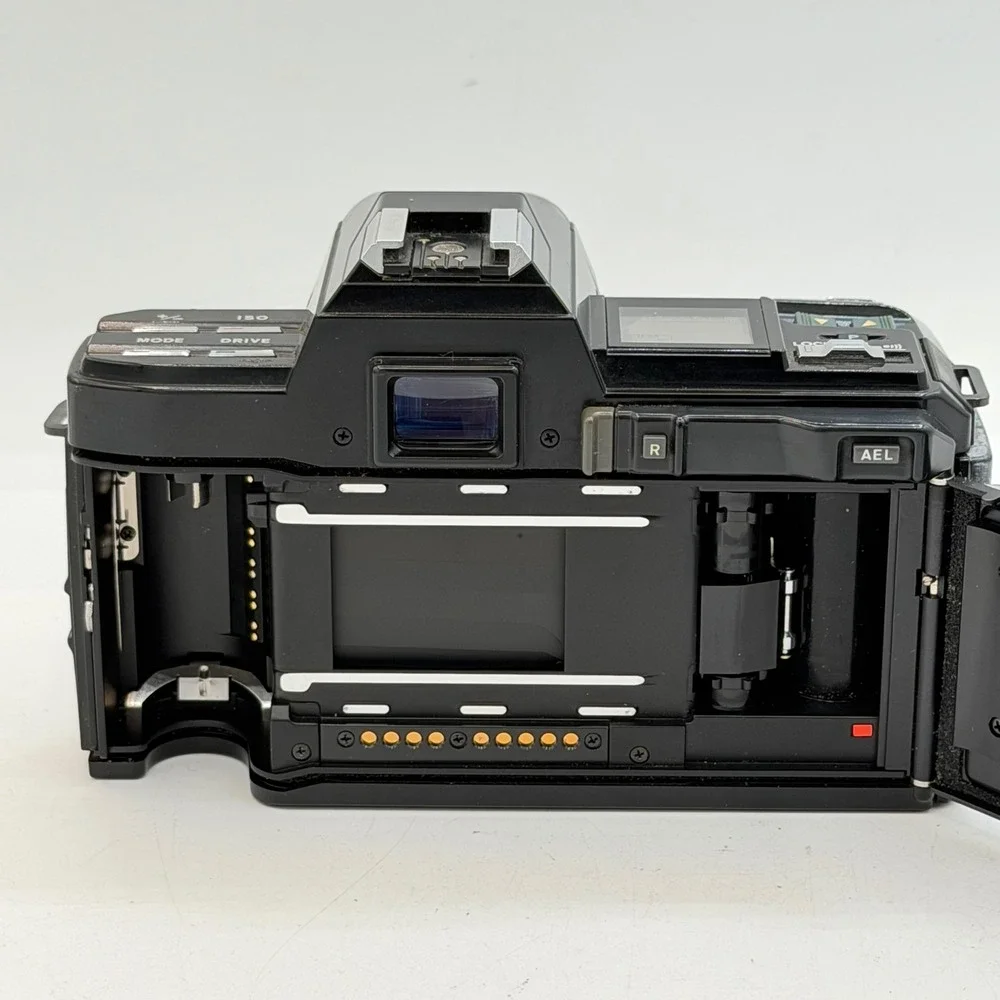 Minolta Maxum 7000 AF 35mm Film SLR Camera with 50mm f1.7 Lens and Strap WORKS